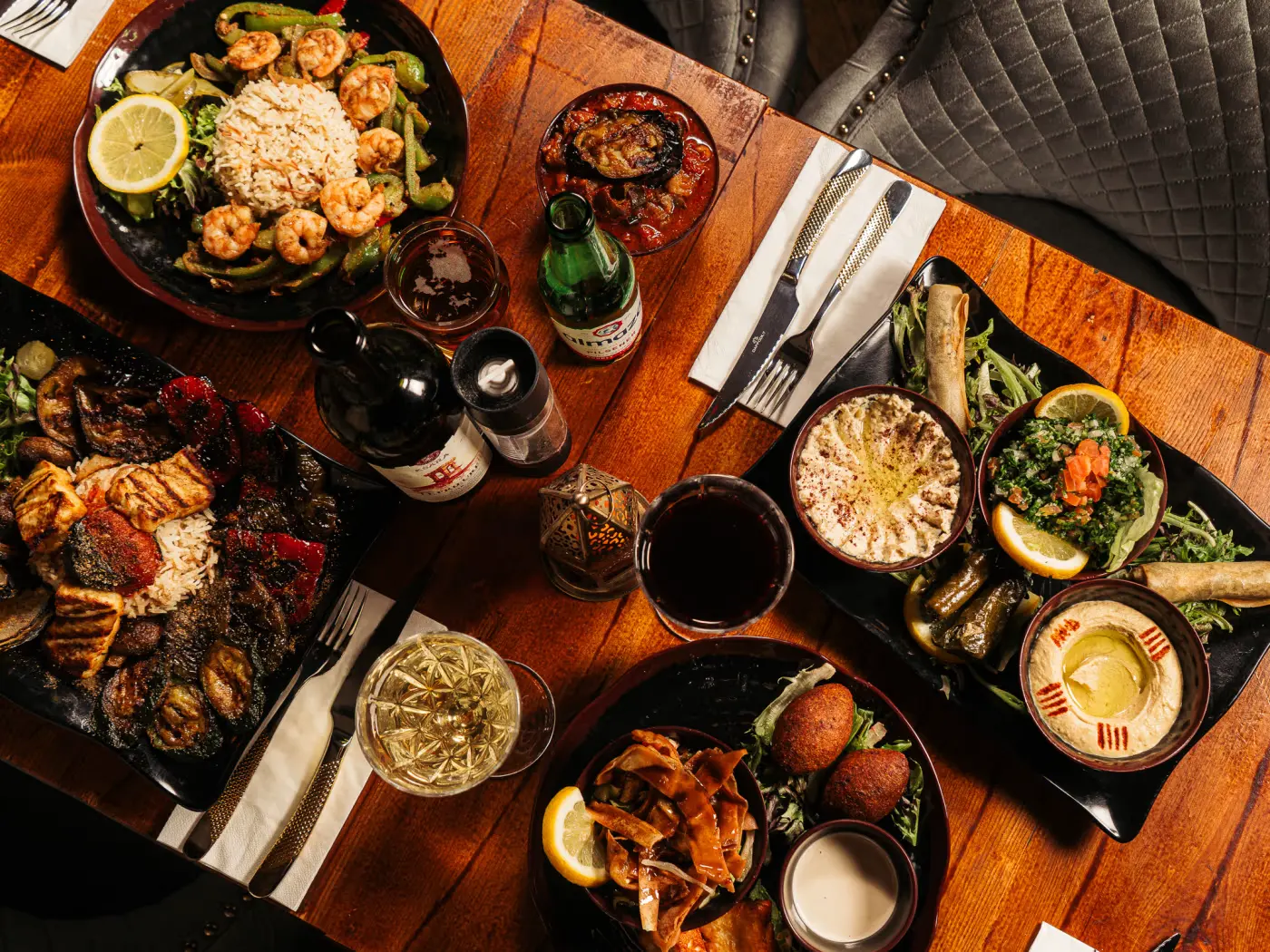 Overhead spread of mezze dishes at Beirut Restaurant, food photography by Gorka Di Capitan (gorkadicapitan.com)