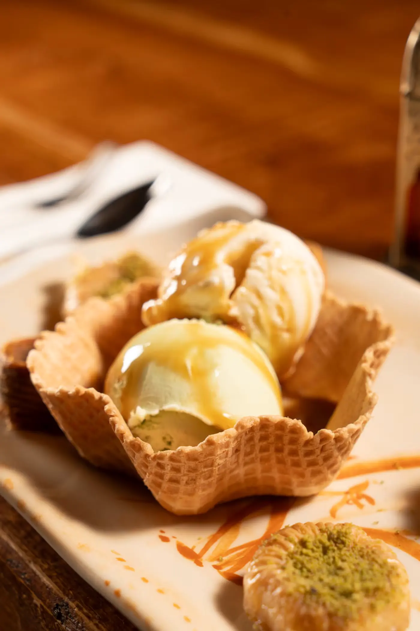 Ice cream in a waffle basket with baklava at Beirut Restaurant, food photography by Gorka Di Capitan (gorkadicapitan.com)